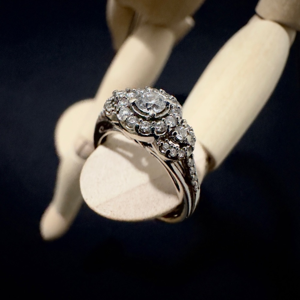 Diamond ring